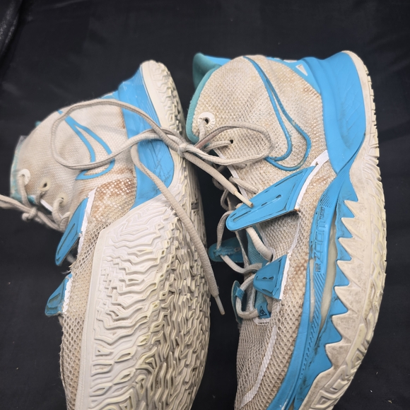 Nike Athletic Shoes Beige and‎ Blue main image 9
